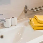 فيلة Mario With Private Heated Saltwater Pool *