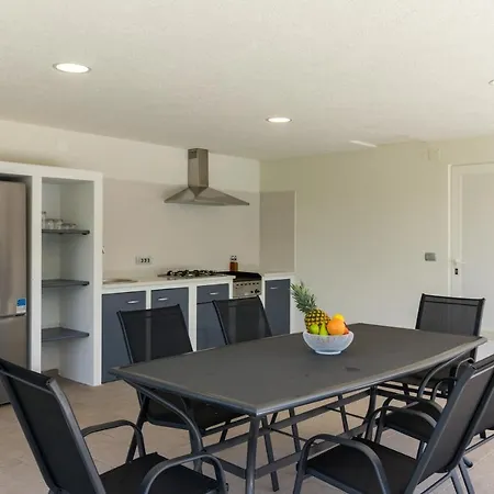 Mario With Private Heated Saltwater Pool *