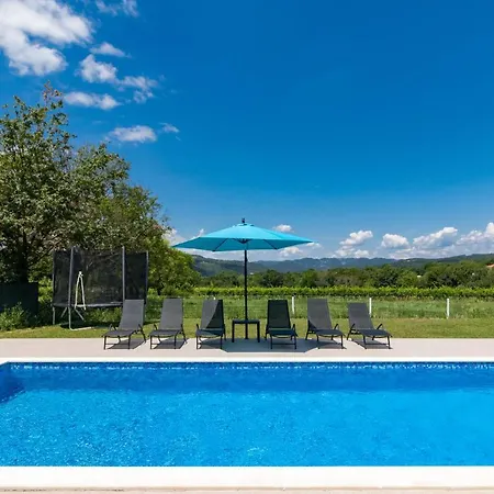 Mario With Private Heated Saltwater Pool * Kršan