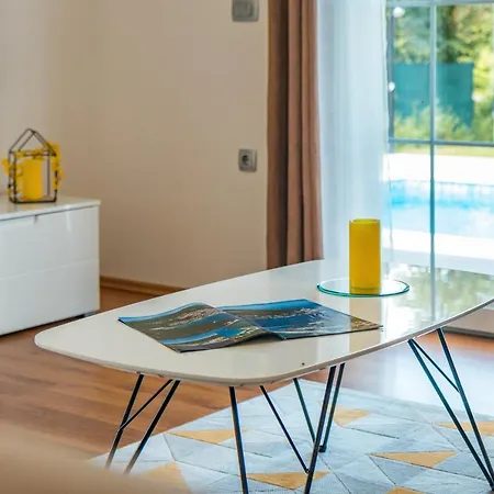 Villa Mario With Private Heated Saltwater Pool *