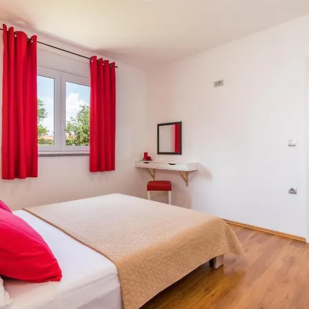 Mario With Private Heated Saltwater Pool * Krsan