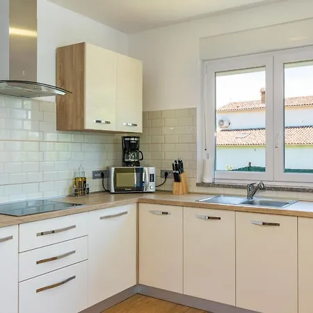 Vila Mario With Private Heated Saltwater Pool *