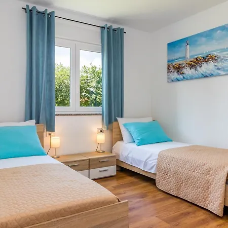 Mario With Private Heated Saltwater Pool * Krsan