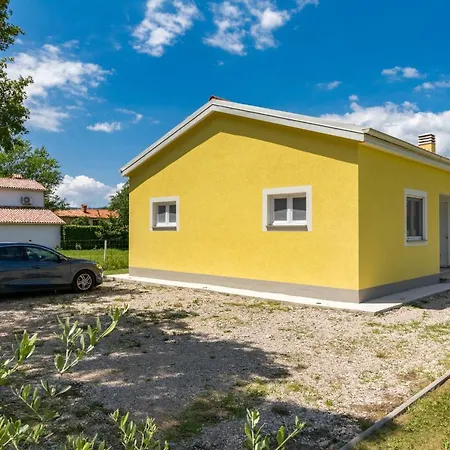 Mario With Private Heated Saltwater Pool * Kršan