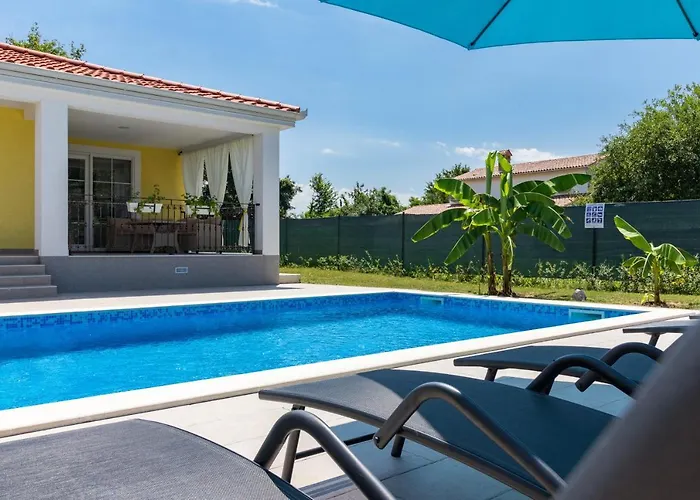 Willa Mario With Private Heated Saltwater Pool Kršan