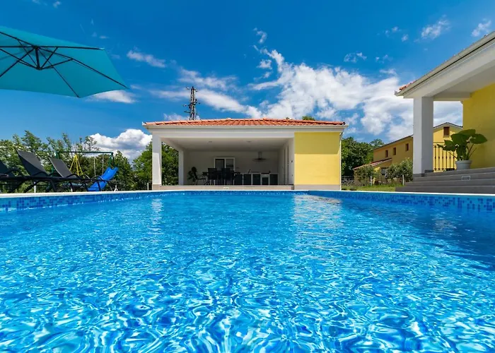 Vila Mario With Private Heated Saltwater Pool *