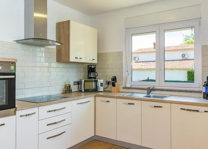 Willa Mario With Private Heated Saltwater Pool *